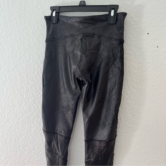 Spanx Faux Leather Moto Leggings Black Size Small - Picture 7 of 11